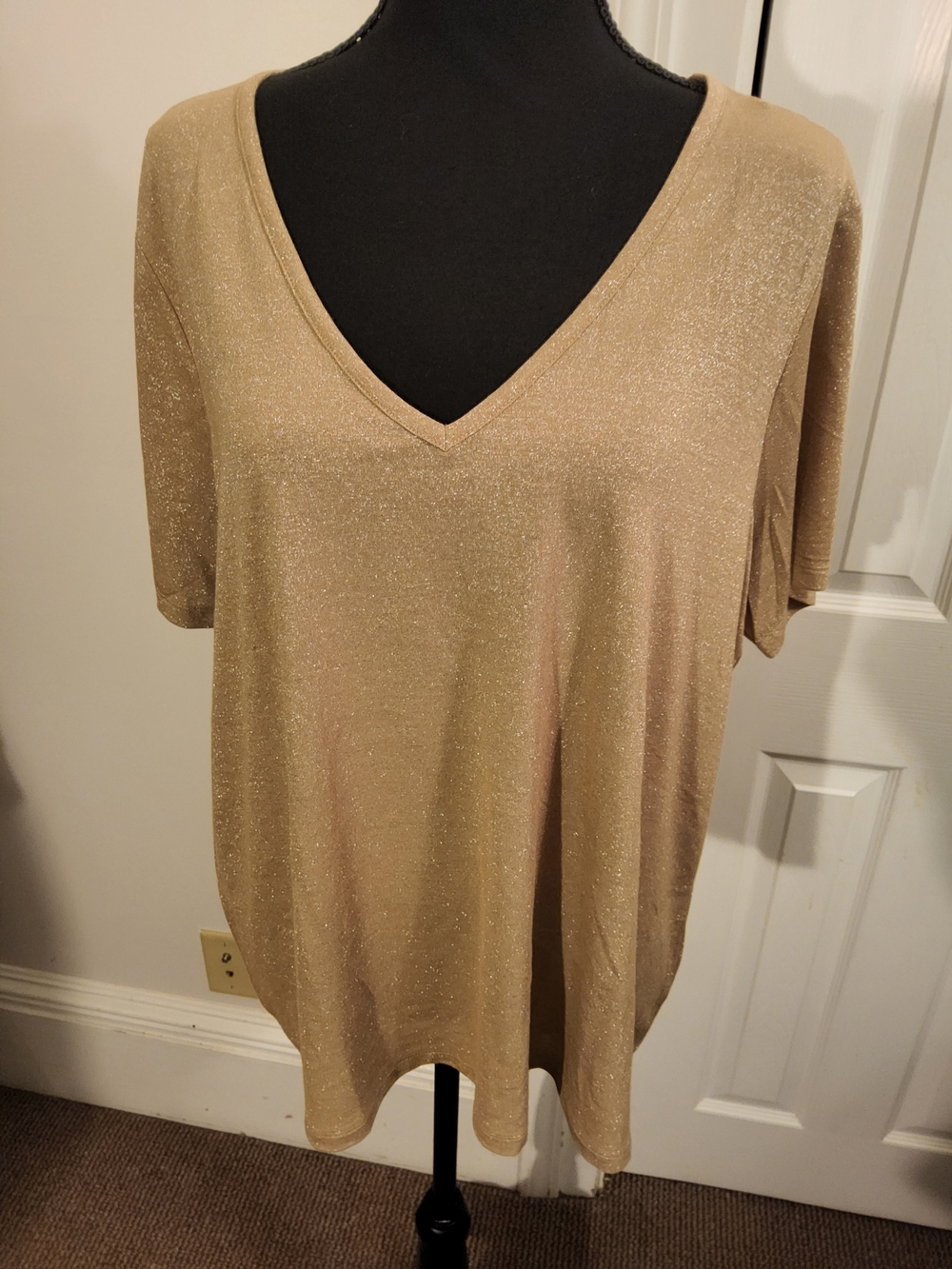 NWT Old Navy Shimmery V-Neck Short Sleeve Tee in Gold